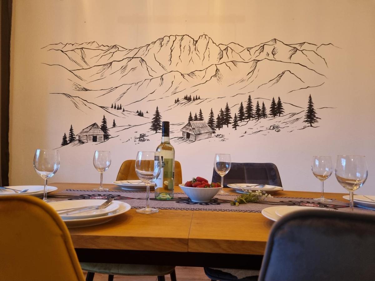 Apartament Klasyczny Z Widokiem Na Giewont กอสเชียลิสกอ ภายนอก รูปภาพ