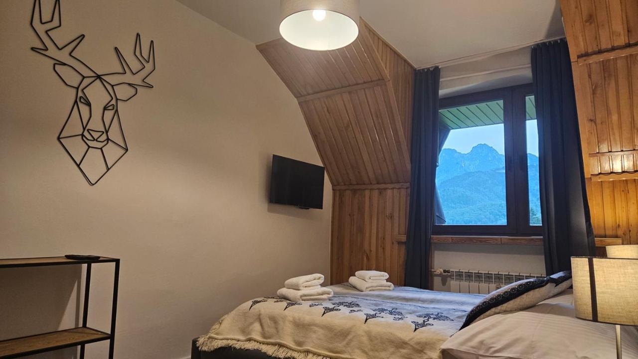 Apartament Klasyczny Z Widokiem Na Giewont กอสเชียลิสกอ ภายนอก รูปภาพ